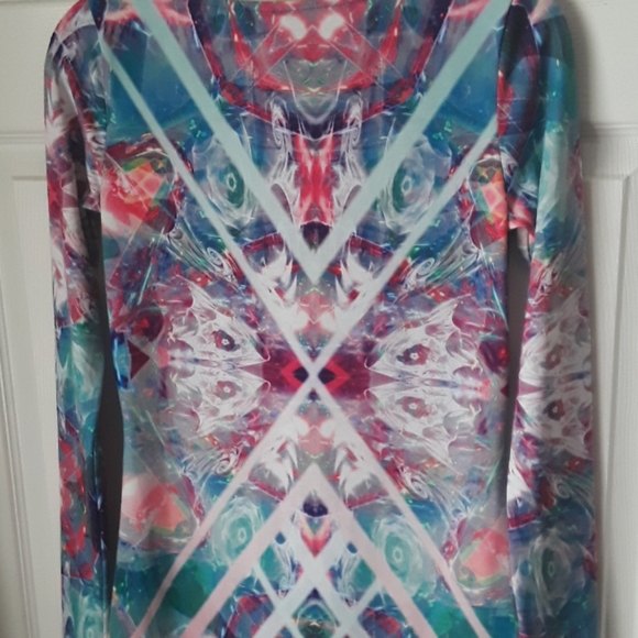ASOS bodycon midi dress Soft & psychedelic kaleidoscope print open back - Picture 3 of 9